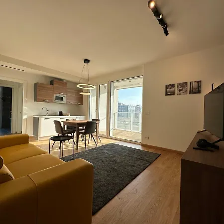 Torremilano - Luxury Modern Flat Rooftop&pool&garden Apartment *